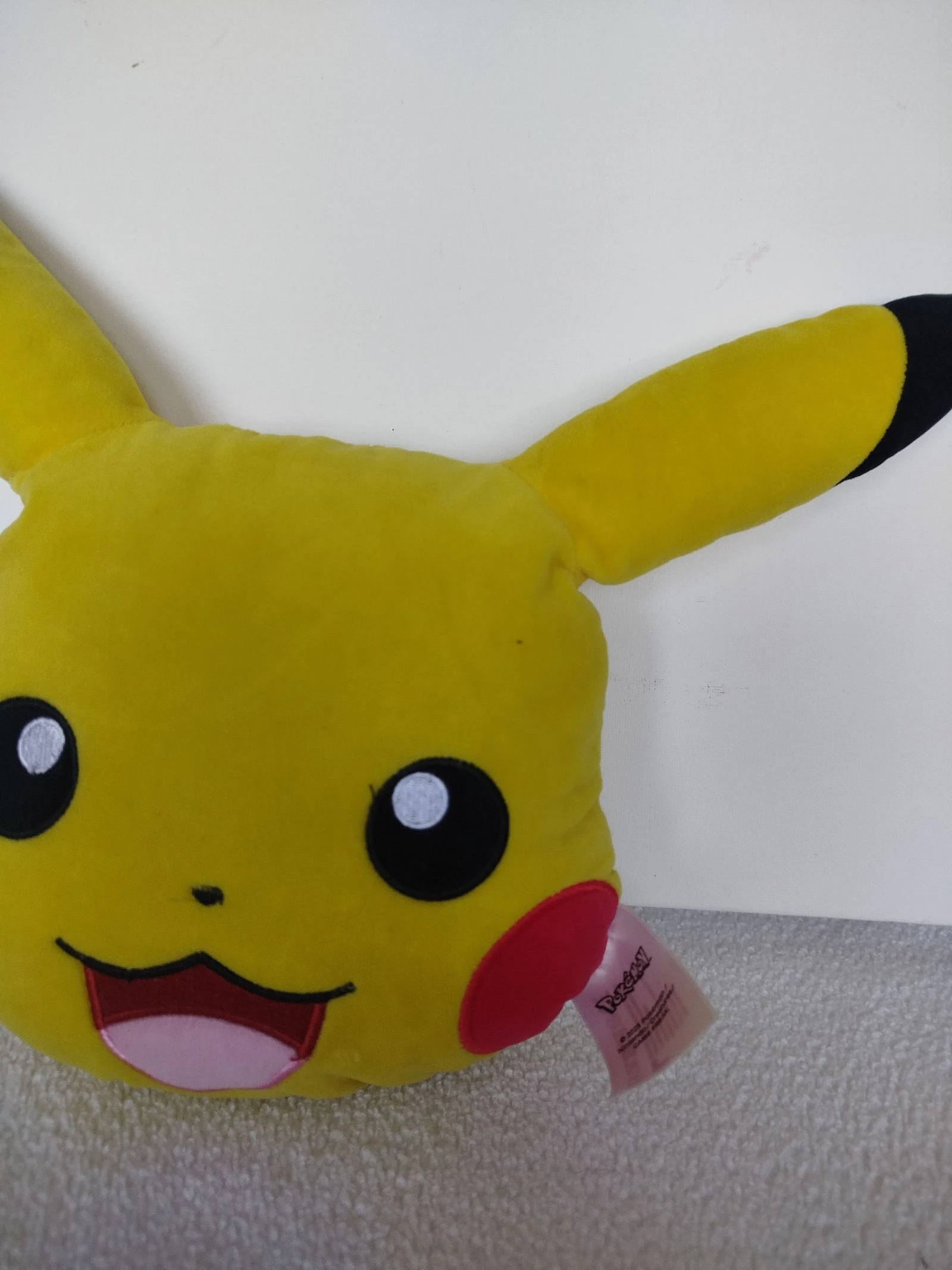 Peluche Pokémon Pikachu – photo 3